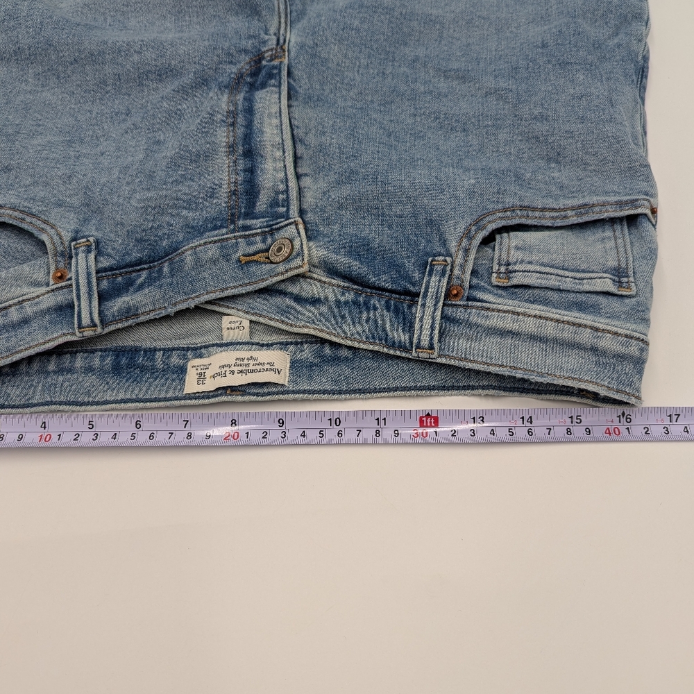 Abercrombie & Fitch Criss Cross Waist Skinny Jeans High Rise Light Wash 33 / 16 - Picture 4 of 8